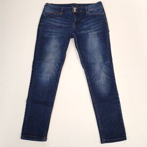 Amethyst Jeans Be Beautiful Women 11 Reg Fit Dariela Mid-Rise Denim Embroidered